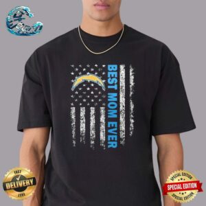 Los Angeles Chargers Best Mom Ever American Flag Happy Mother’s Day Classic T-Shirt