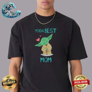 Star Wars Day 2024 Yoda Best Mom Hearts Mother’s Day Classic T-Shirt