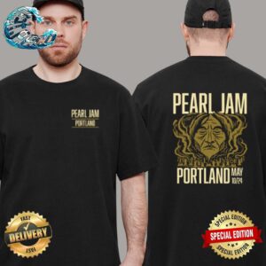 Pearl Jam With Deep Sea Diver At Moda Center In Portland Oregon On May 10th 2024 Two Sides Print Vintage T-Shirt